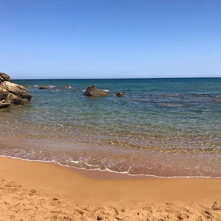 Calabria- Casa Sul Mare La Camilluccia * Ovile la Marina