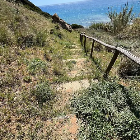 Calabria- Casa Sul Mare La Camilluccia Vakantiehuis Ovile la Marina